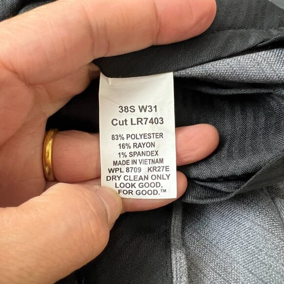 Kenneth Cole Reaction Men's Slim-Fit Techni-Cole Canvas 31W 38S Pants in Gray - Picture 9 of 9